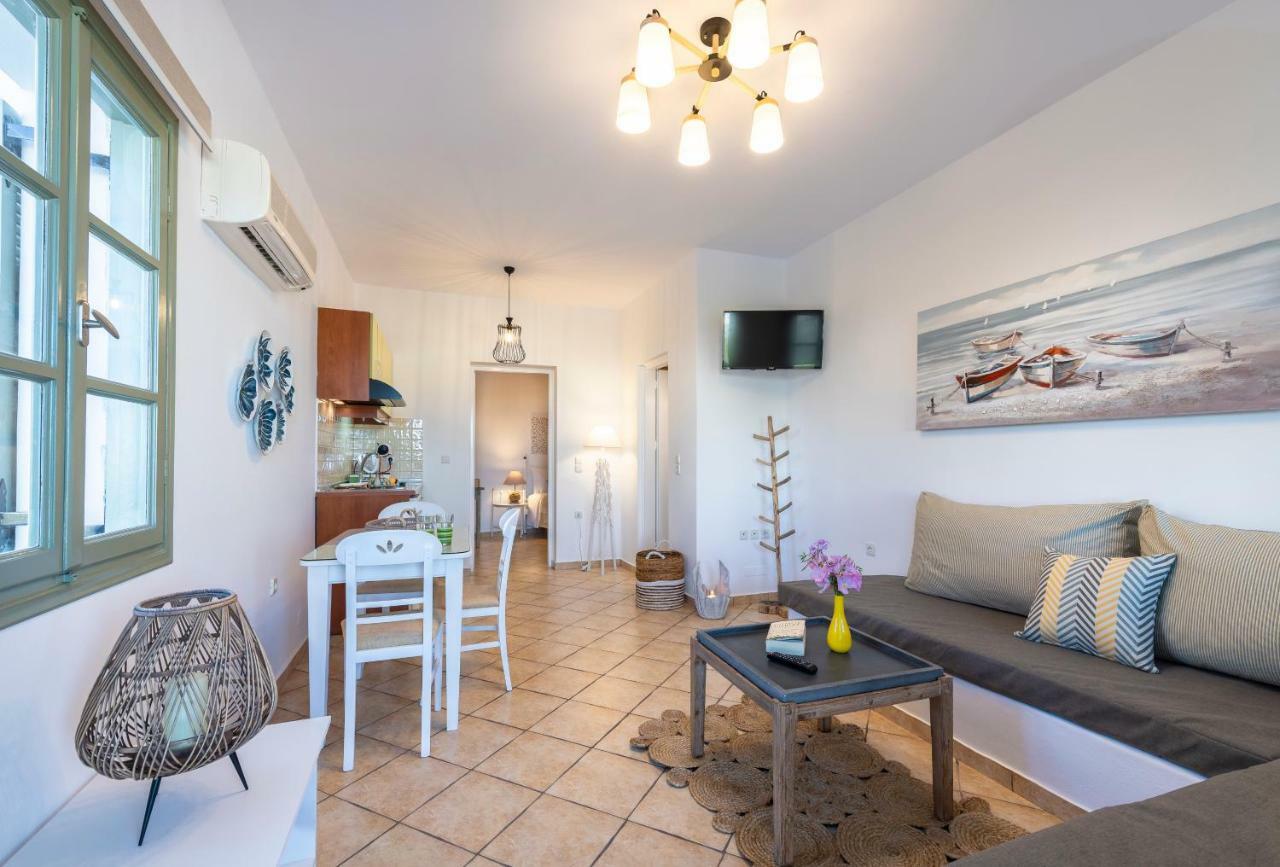 Mirabeli Apartments & Suites Поллония Экстерьер фото